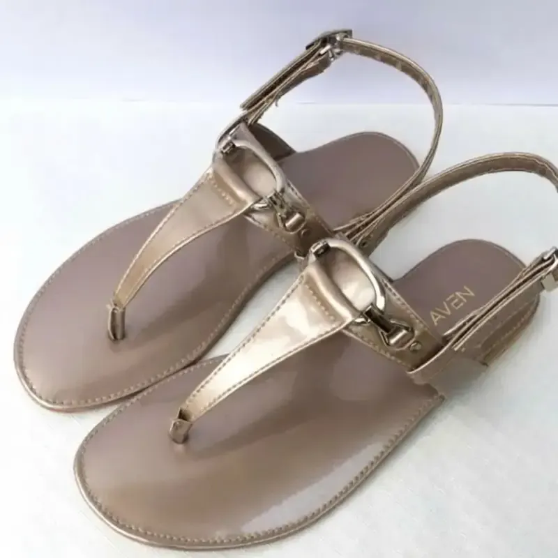 Sandals — Champaigne