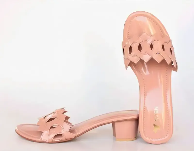 Diamond Block Heels — Peach