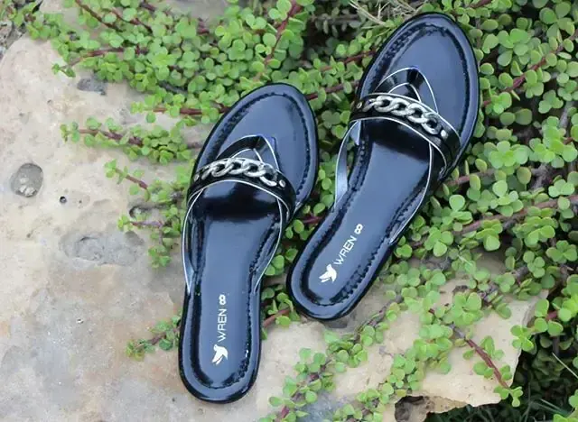 Slides — Black