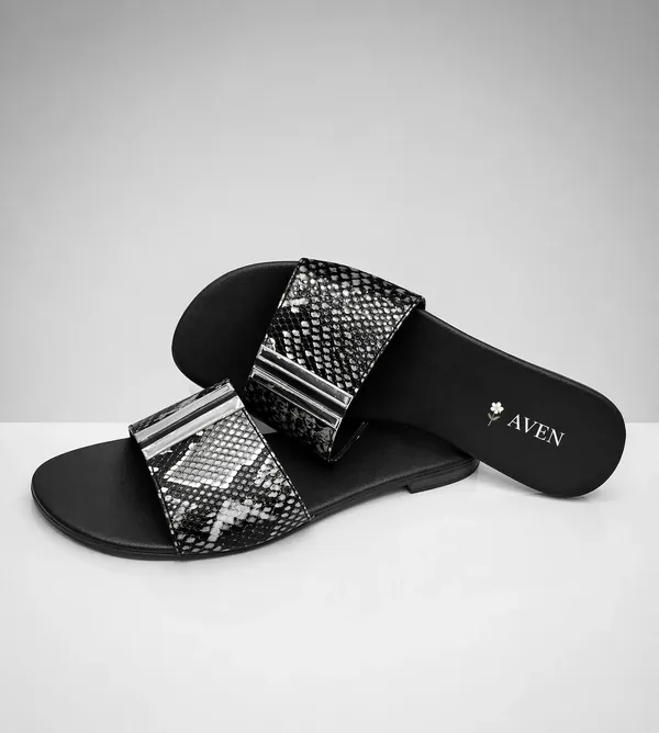 Java — Pattern — Grey